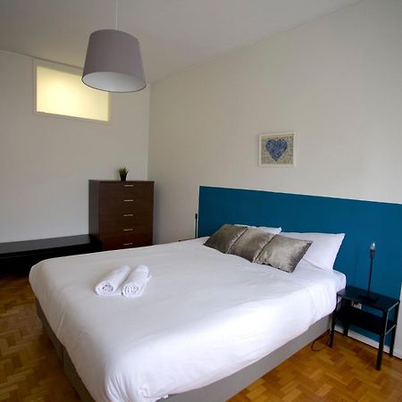 Downtown 3 Bedroom With Balcony - Quiet Street - Family Friendly - Groups Πόρτο Εξωτερικό φωτογραφία