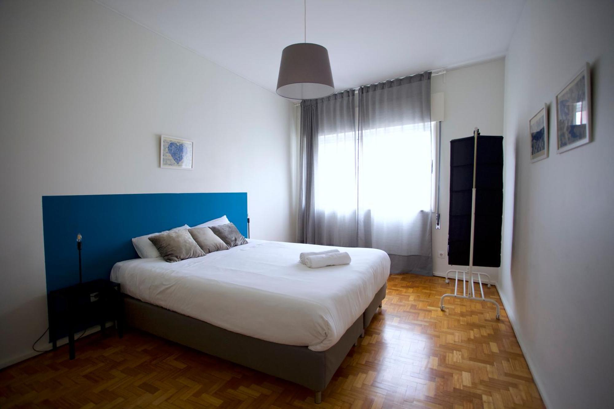 Downtown 3 Bedroom With Balcony - Quiet Street - Family Friendly - Groups Πόρτο Εξωτερικό φωτογραφία